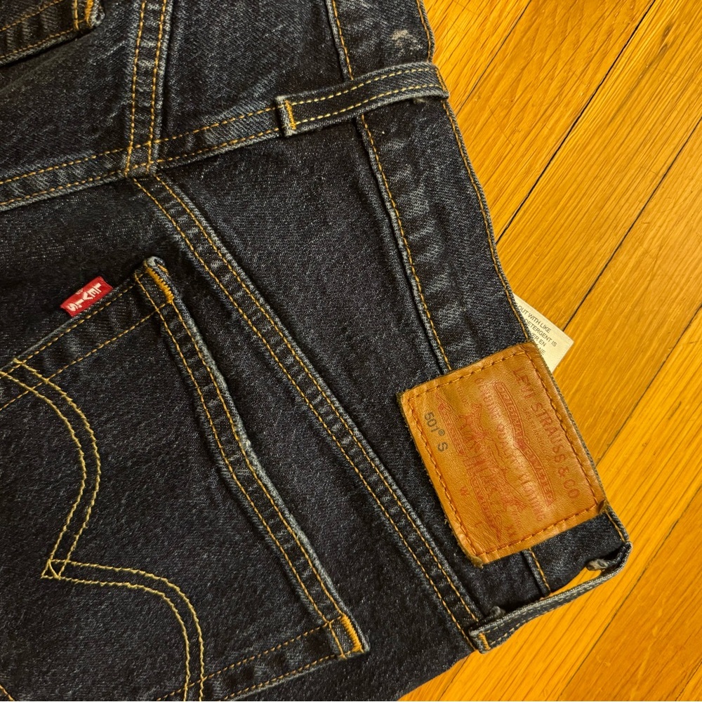 Levi's Men's Dark Blue Relaxed Jeans